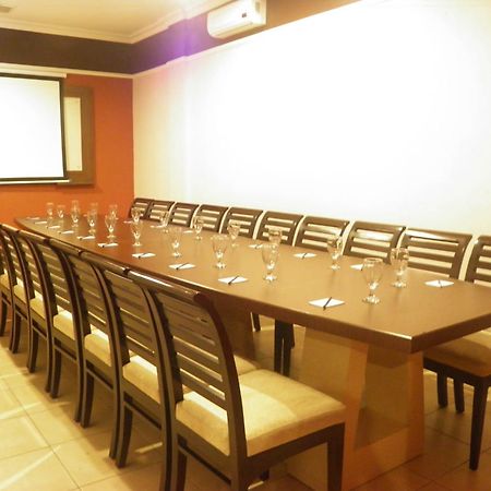 Hotel C3 Semarang Luaran gambar